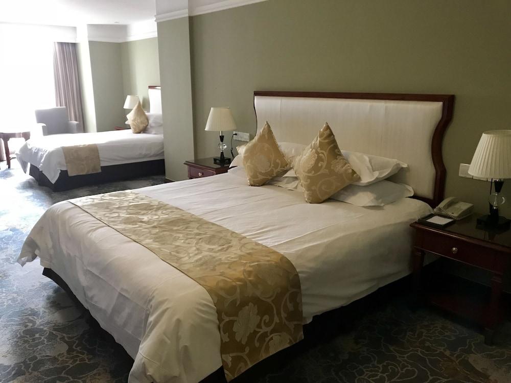 The Bund Riverside Hotel Shanghai Exterior photo
